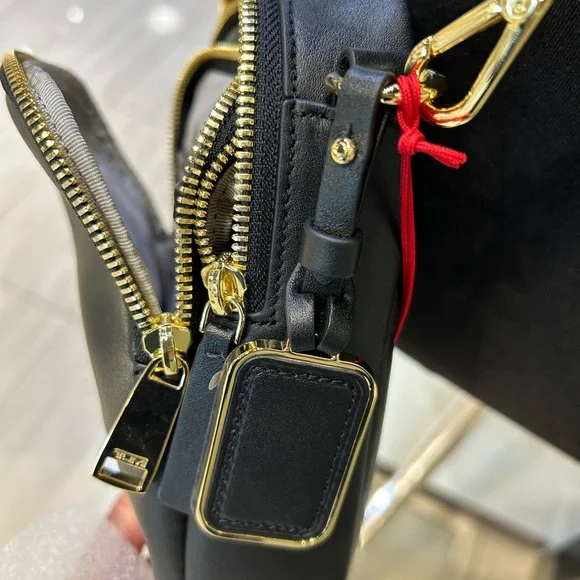 NWT TUMI Kendal Black Crossbody Bag- leather. - Picture 8 of 9